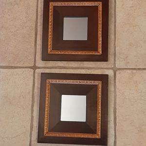 2 square mirrors